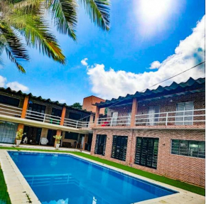 Chacara 9 Qts Condominio, 20 min de São Roque
